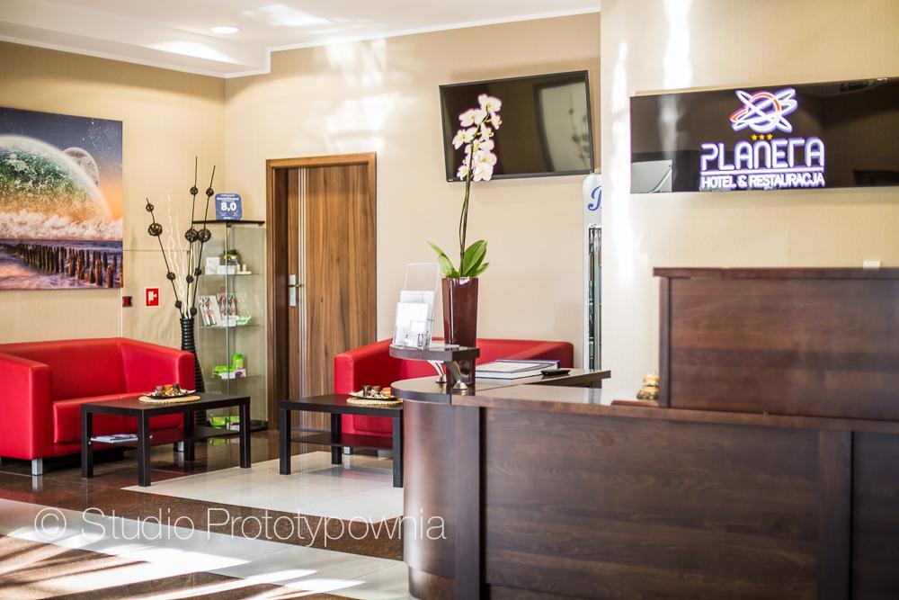 Planeta Hotel Мєлно Екстер'єр фото